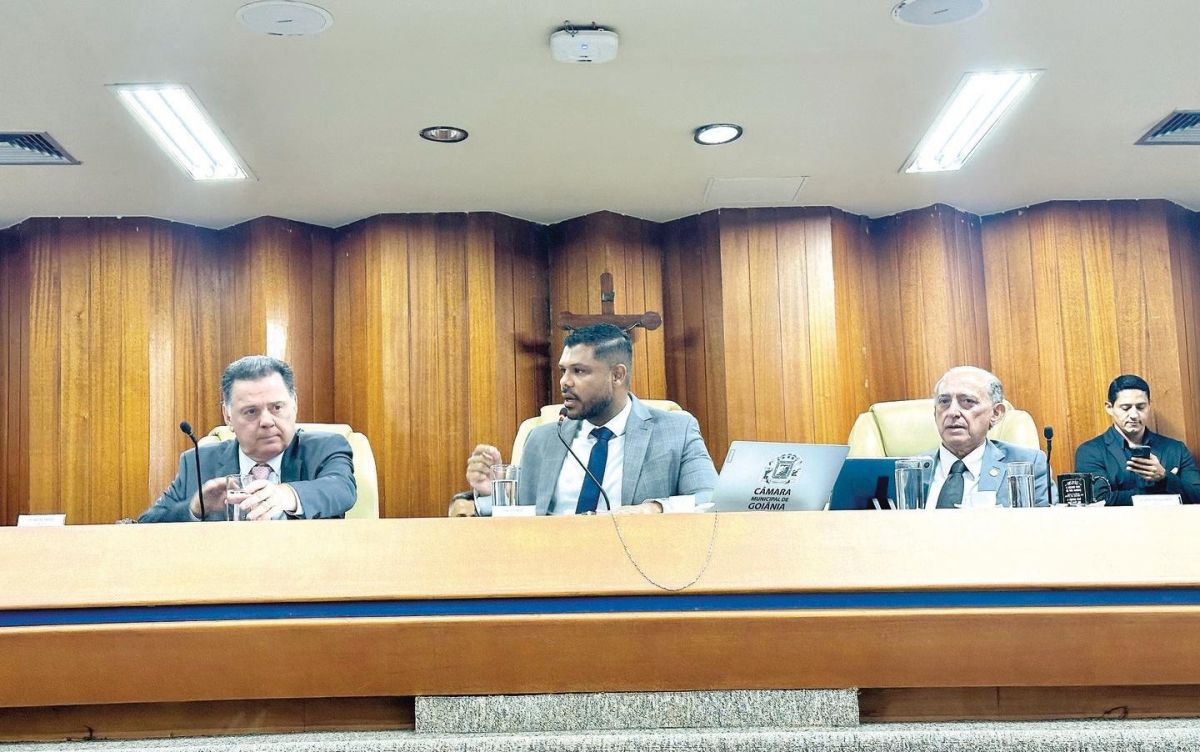 Marconi fala em candidatura a governador, mas discurso tem tom de candidato a prefeito